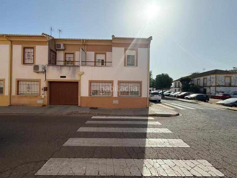 Foto c425e4b1-f908-4bff-8e7c-a91d5b763728. Casa con parcheggio in Villarrubia Córdoba
