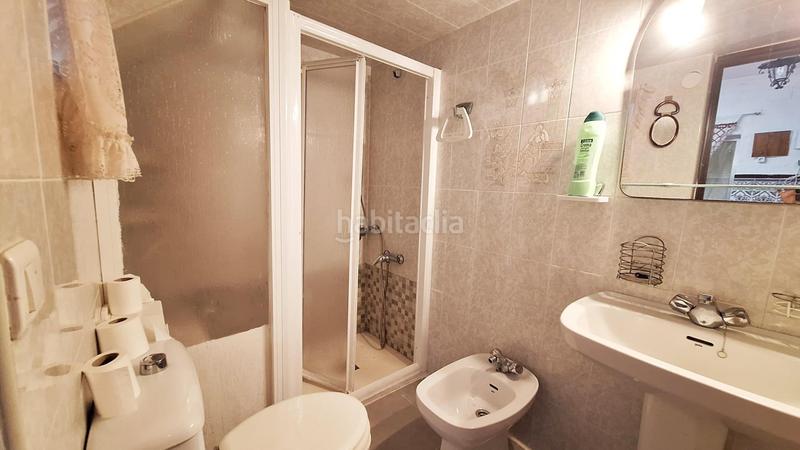 Foto 423b98b5-d88f-4e37-a35b-aeeff210faef. Casa  de dos plantas, con 10 m2 de fachada, con azotea y patio, en el zumbacón !! en Córdoba