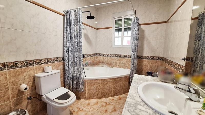 Foto bf0bcefe-4b60-4b59-afec-78181b23a097. Casale con parcheggio piscina in Villarrubia Córdoba