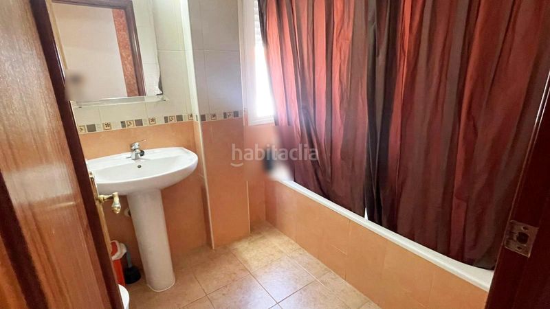 Foto b391f098-b68e-4046-91ae-38d890019f59. Casa amb calefacció a Carlota (La)