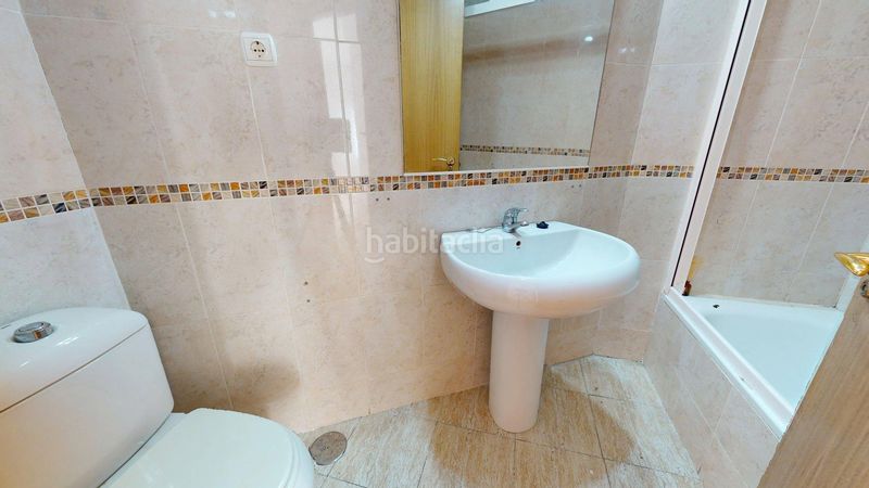 Foto 62281d16-72b1-4312-889f-6fa8f48d0543. Pis amb aparcament a Centro ciudad Fuengirola