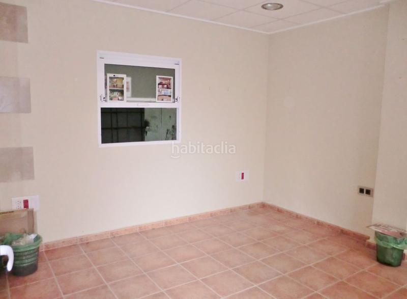 Foto e0afc0d5-d68b-421e-b79c-d741071737c4. Local comercial local nueva Fraternidad en Fraternidad Elda