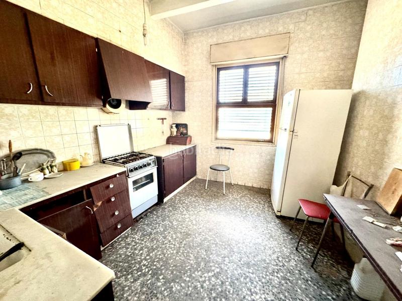 Foto 417c6080-e894-4ce6-95c9-85f46ce1240c. Edifici a Centro Elda