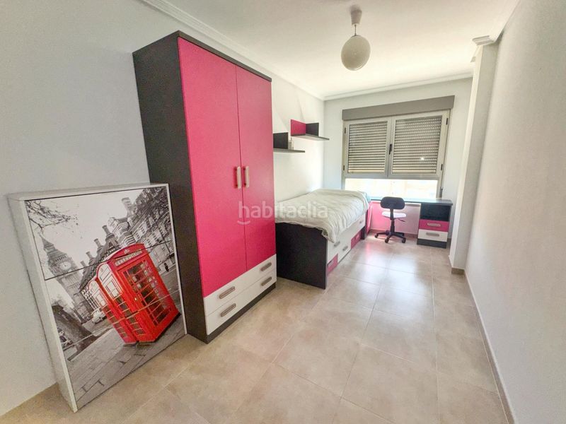 Foto 42c3789d-5969-46df-8bc8-d0fddf5e5cb9. Location appartement avec parking dans Las Trescientas-San Francisco-Ciudad Vergel Elda