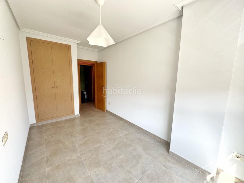 Foto 49d19b53-f0b5-4728-8e9a-4380b749ba11. Location appartement avec parking dans Las Trescientas-San Francisco-Ciudad Vergel Elda
