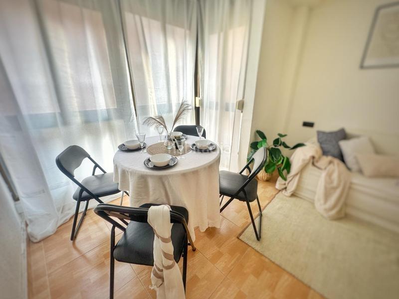 Foto 7ef3ebb3-bb28-42c3-9dc9-048784acc0b9. Piso  1 para entrar a vivir, zona avda de madrid en Elda