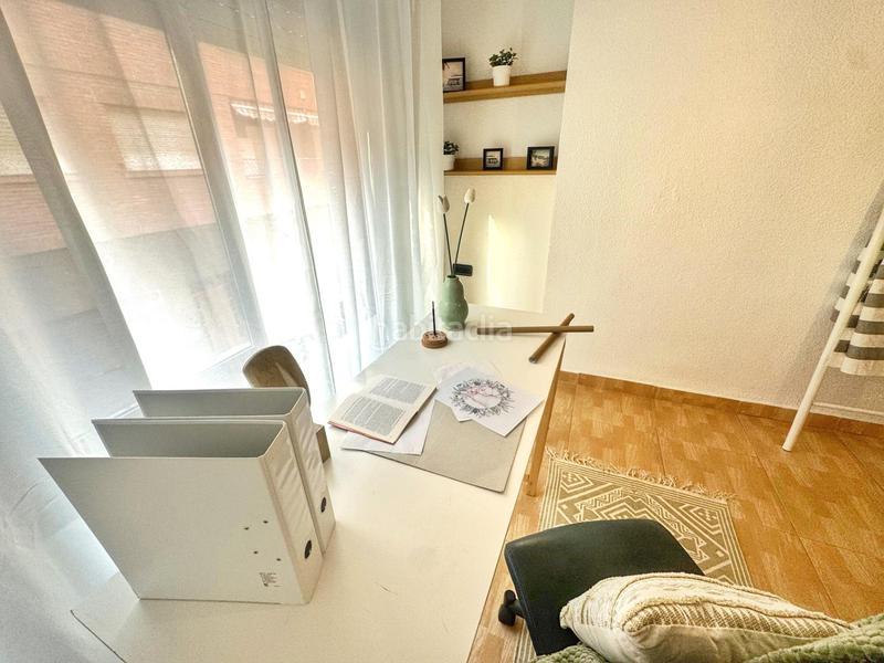 Foto af2311bb-8d62-4753-a7a9-be00e819e06b. Piso  1 para entrar a vivir, zona avda de madrid en Elda