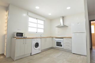 Miete Etagenwohnung in Fraternidad. Piso en alquiler en  elda, zona campico