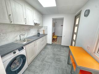 Miete Etagenwohnung in Petrer. Piso 1 y ultimo en alquiler en petrer, zona la ceramica