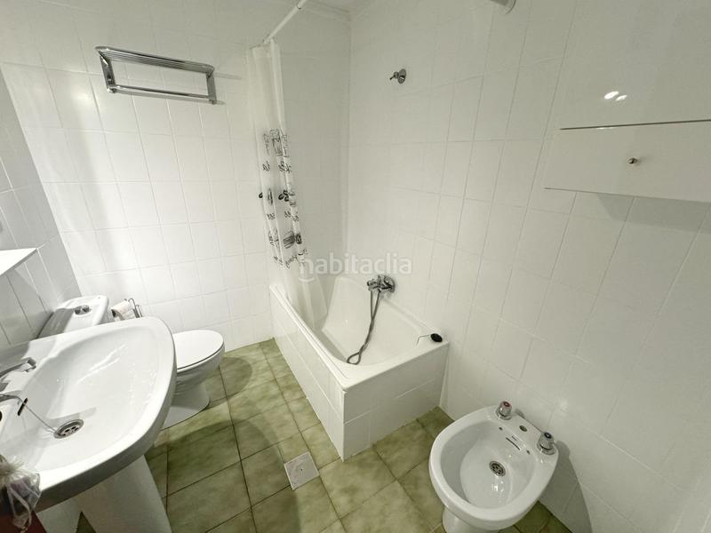 Foto e5826d22-23a4-4b3d-a0ae-a0efff6032e5. Lloguer pis amb aparcament a Petrer