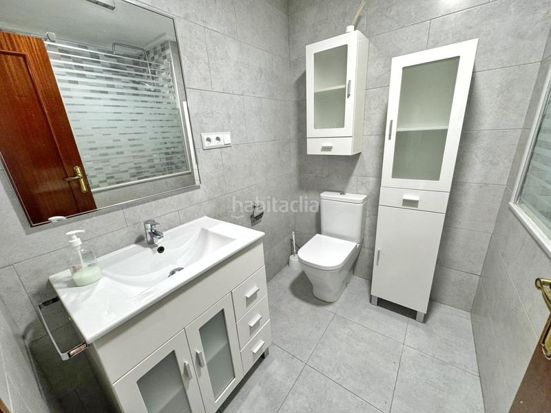 Foto f81e783d-f1ef-420b-be66-2a5788e146a8. Lloguer pis amb aparcament a Petrer