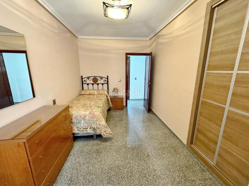 Foto 2474955b-4d01-440a-8679-87b1ab99cb67. Miete etagenwohnung mit parking in Petrer