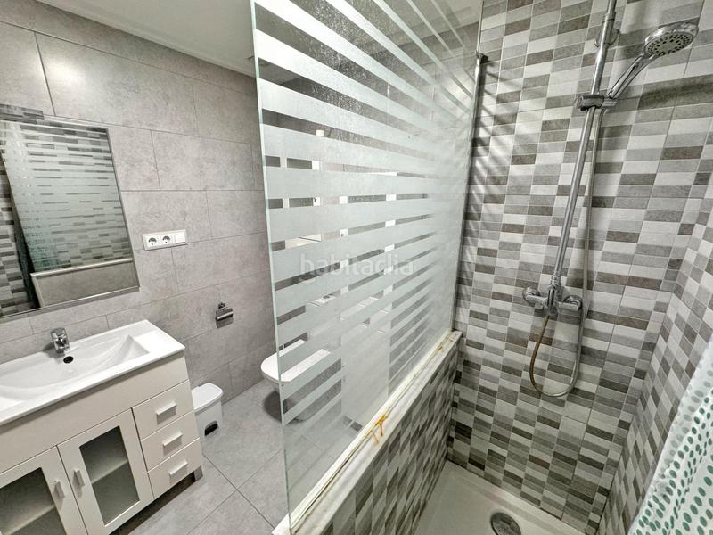 Foto 0229236d-d9a4-4309-a115-4438605dce25. Rent flat with parking in Petrer