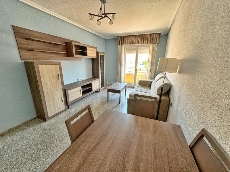 Foto 1c93492c-1394-4bc2-a0c8-58f0d688389d. Rent flat with parking in Petrer