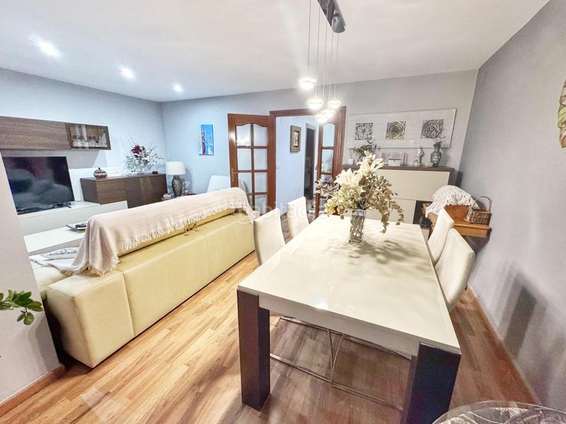 Foto a3bf2aba-21ca-450e-b81f-0184cba96593. Etagenwohnung in Plaza de Toros-Avenida Chapí-Trinquete Elda