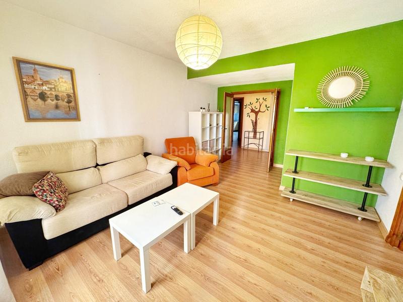 Foto a42f4043-13e0-4bca-92f9-27145991ed1c. Location appartement dans Plaza de Toros-Avenida Chapí-Trinquete Elda