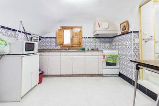 Maison à Petrer. Encantadora casa de campo en salinetas, petrer  oportunidad únic