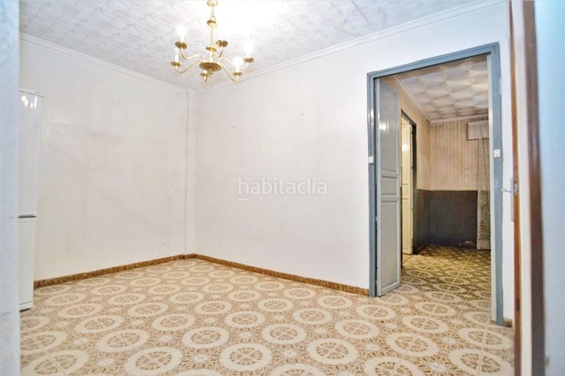 Foto ae23369b-3fbe-467d-8e6f-05e2a376783d. Haus in Centro Elda