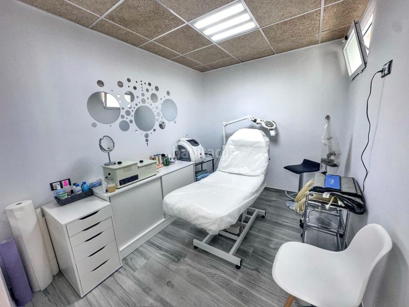 Foto 10e94009-59b3-4944-b602-99335c62ed6c. Local comercial a Petrer