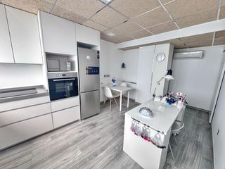 Geschäftsraum in Petrer. Local reformado en petrer, zona polideportivo