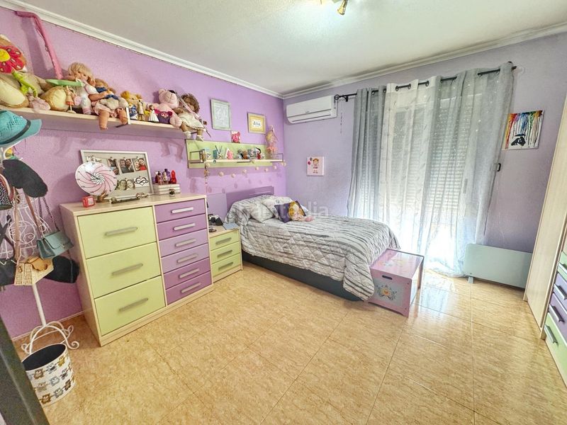 Foto a7e32f6f-e5ee-4846-a63f-786134d367ae. Duplex in Plaza Castelar - Mercado Central Elda