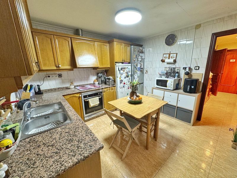 Foto eaf27996-ef49-455d-bbb1-c67f58156183. Duplex in Plaza Castelar - Mercado Central Elda