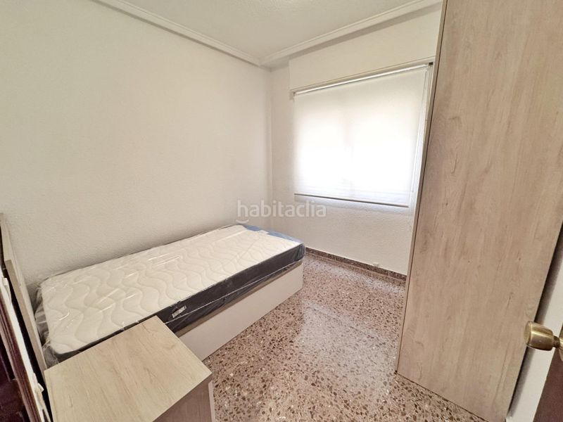 Foto a1f5115c-d5af-4be5-a3d9-0b08833ee80a. Lloguer pis a Petrer