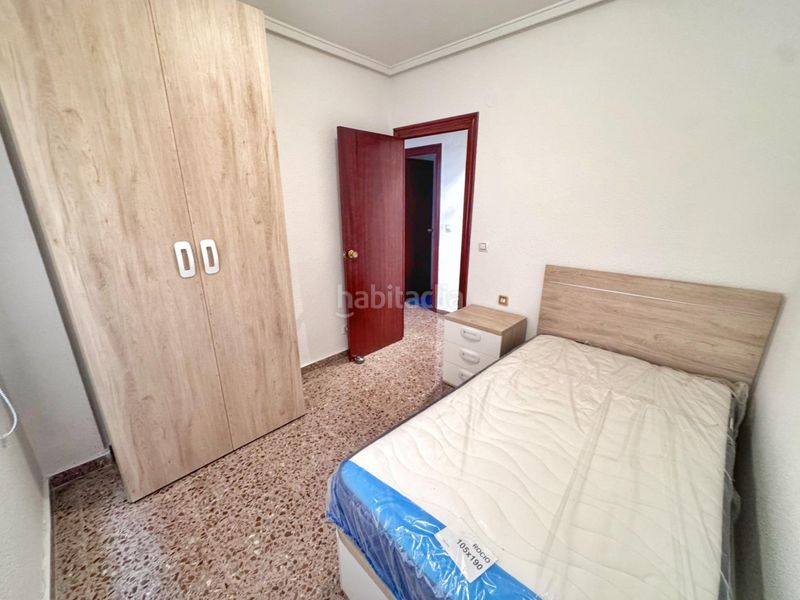 Foto ef63a3d6-b6c0-4f33-b78e-152f9a266ad0. Lloguer pis a Petrer