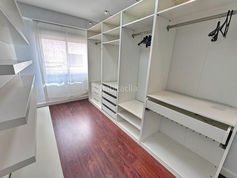 Foto 6d936a3f-d834-4e94-b08b-05d171621945. Affitto duplex con parcheggio in Plaza Castelar - Mercado Central Elda