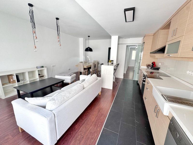 Foto 1b75dab2-68b0-41a3-9531-57a9c0bef08c. Rent duplex with parking in Plaza Castelar - Mercado Central Elda