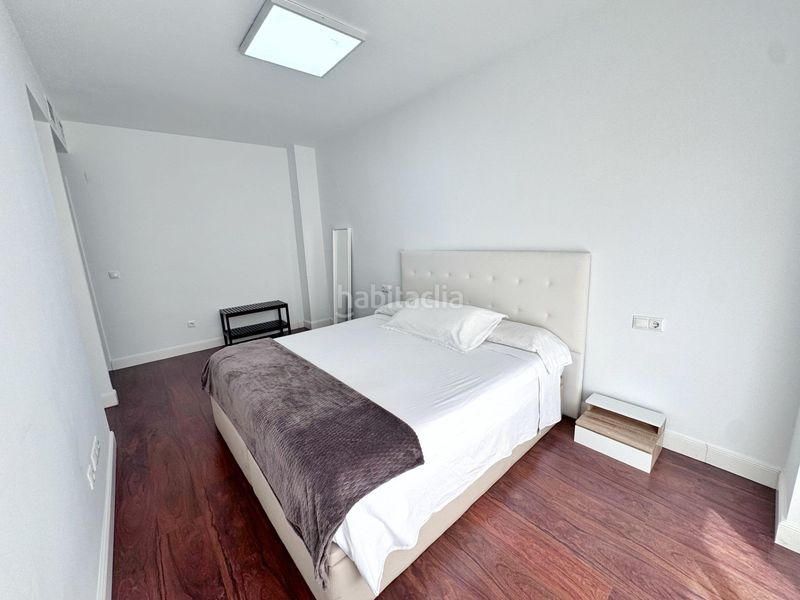 Foto 89d8d6cb-df77-4e85-b10f-261bb0ebe0f1. Rent duplex with parking in Plaza Castelar - Mercado Central Elda