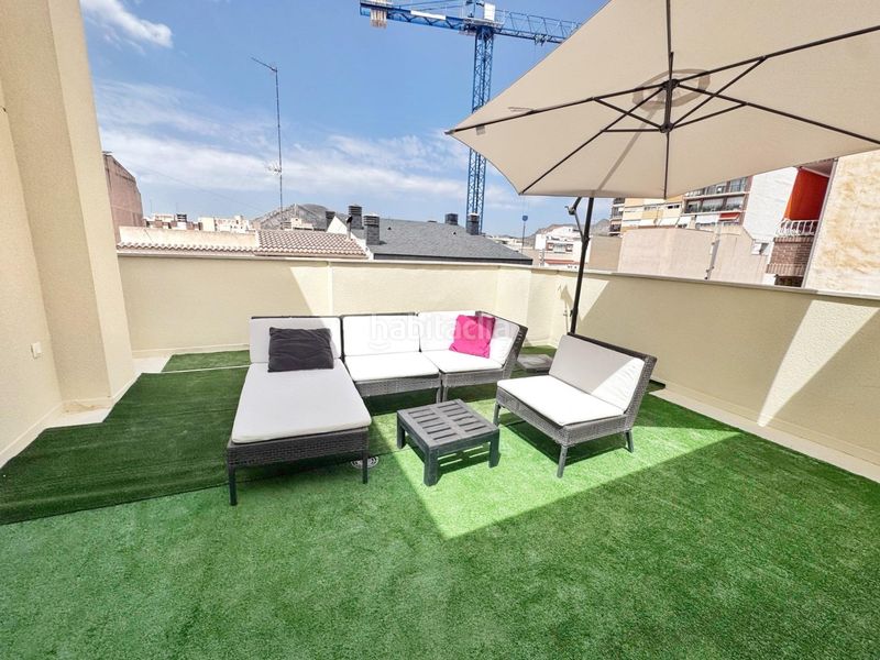 Foto a53197ef-d20c-4124-855d-02df6daa9ca9. Rent duplex with parking in Plaza Castelar - Mercado Central Elda