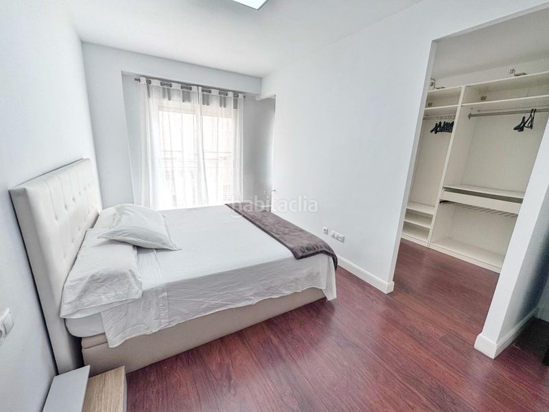 Foto d3fdc281-a599-45f6-9056-e3fcb57b564f. Rent duplex with parking in Plaza Castelar - Mercado Central Elda