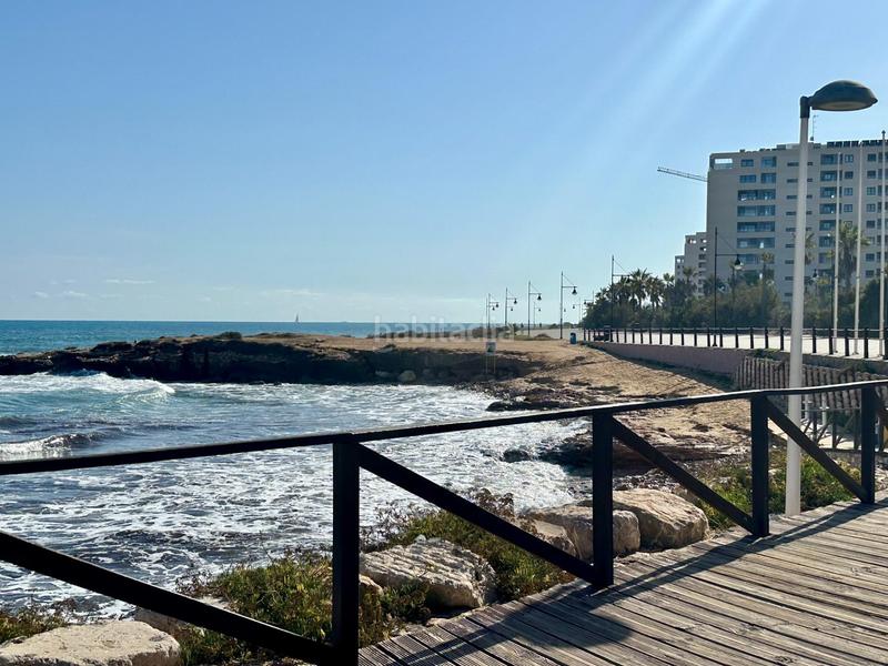 Foto 1e9a81a6-b4ba-4cb0-bbd3-6a19659dc9d7. Apartamento maravilloso apartamento de 2 habitaciones junto a la playa con parking y piscina en Torrevieja