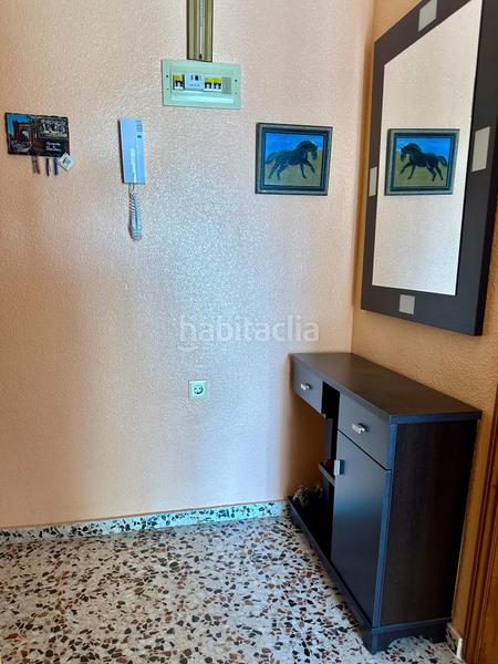 Foto cecb7b9d-3ca7-45a0-9616-f3873d3a0f17. Apartamento maravilloso apartamento de 2 habitaciones junto a la playa con parking y piscina en Torrevieja