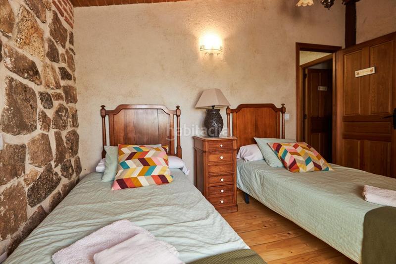 Foto aa36519f-071a-42bf-9590-933146027bbd. Chalet in calle pico de la peña negra 72 in Peñalba de Ávila