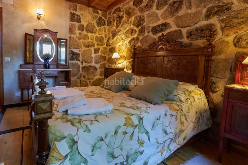 Foto dea2e58a-54b1-43cb-b862-c1d6da00f2ff. Chalet in calle pico de la peña negra 72 in Peñalba de Ávila