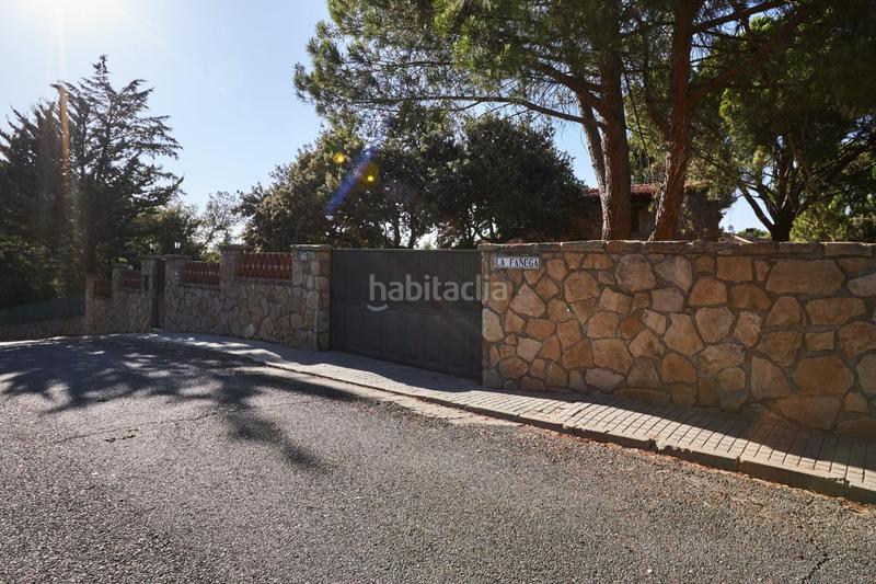 Foto eb9ffe9a-2828-4156-ae49-6482c5b2bdf7. Chalet in calle pico de la peña negra 72 in Peñalba de Ávila