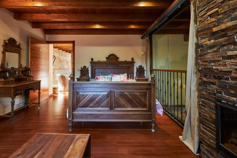 Foto 1b74e2a1-615d-41e6-89a9-6b48ee31cc7e. Xalet a calle calle pico del almanzor a Peñalba de Ávila