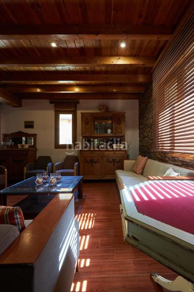 Foto 62c6bd3b-b417-4681-b27b-a7bdd0d5fef8. Xalet a calle calle pico del almanzor a Peñalba de Ávila