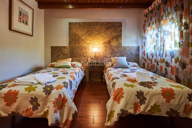 Foto b0b21bd7-162d-4750-a2db-487b51d9d8b3. Xalet a calle calle pico del almanzor a Peñalba de Ávila