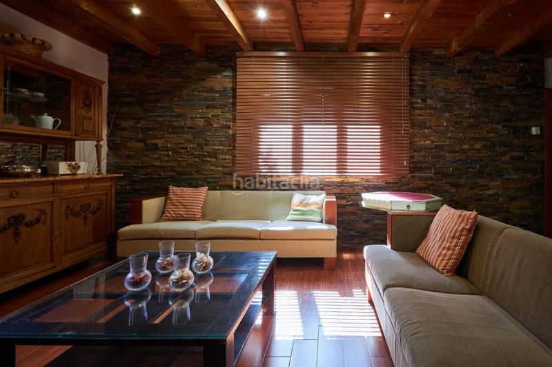 Foto b899d921-ebd4-4ca2-9597-46238f6f812f. Xalet a calle calle pico del almanzor a Peñalba de Ávila