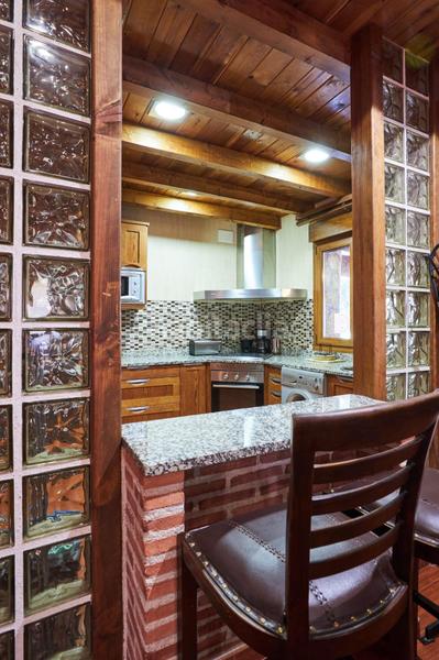 Foto fa0f4424-59f5-410f-bed2-9da00befb86a. Xalet a calle calle pico del almanzor a Peñalba de Ávila