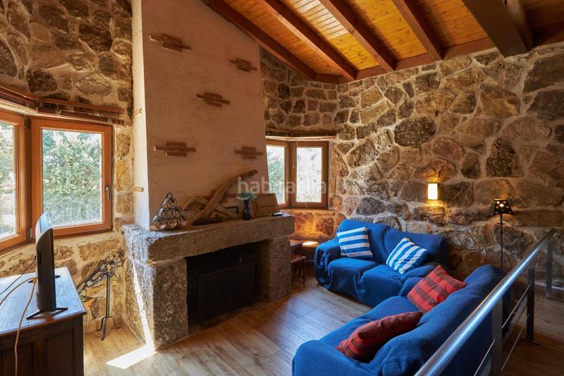 Foto 51e0a179-8349-487d-a0fb-ed12c3b4a544. Xalet amb aparcament piscina a Peñalba de Ávila