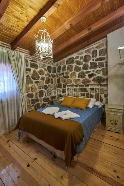 Foto c5d5eaae-8f9b-4e17-a6d0-d7e6eeac82f5. Xalet amb aparcament piscina a Peñalba de Ávila