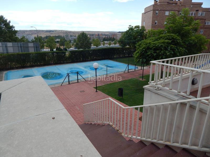 Foto c3ed911d-589c-4ac8-a385-213e03f1b056. Appartamento in calle agustín rodríguez sahagún 38 in Ávila