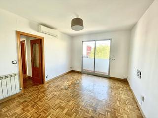 Etagenwohnung  Hacienda de pavones. La casa que estabas buscando en el barrio