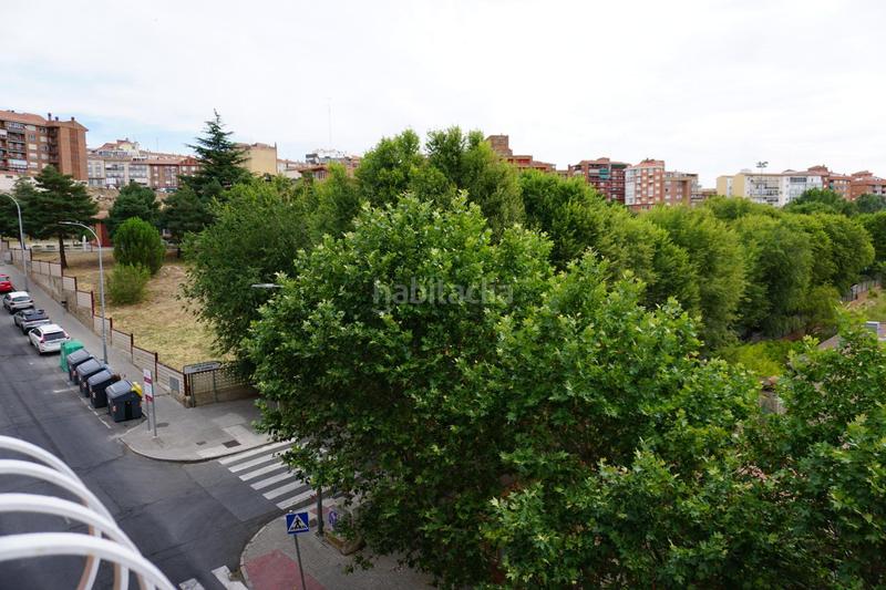 Foto aed00674-2b56-4ea2-8f1b-3ad804582908. Alquiler piso en calle de madrigal de las altas torres 20 piso en alquiler calle madrigal de las altas torres 20, en Ávila
