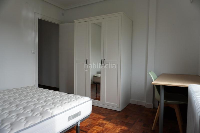 Foto 5eccdf98-9a45-432c-ab84-c939c4f9672e. Location appartement dans calle de madrigal de las altas torres 20 dans Ávila