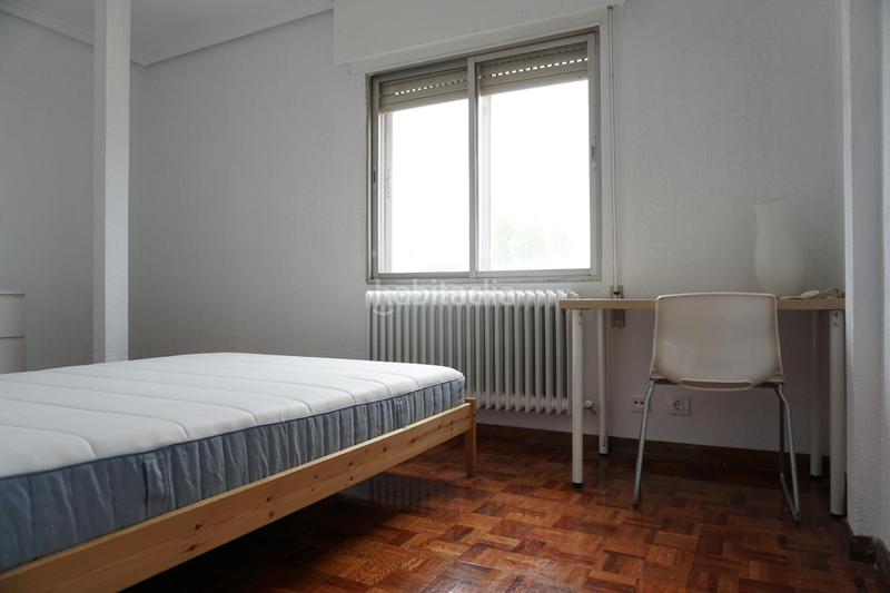 Foto 888b3162-21f4-44ab-be12-6126897666c1. Location appartement dans calle de madrigal de las altas torres 20 dans Ávila